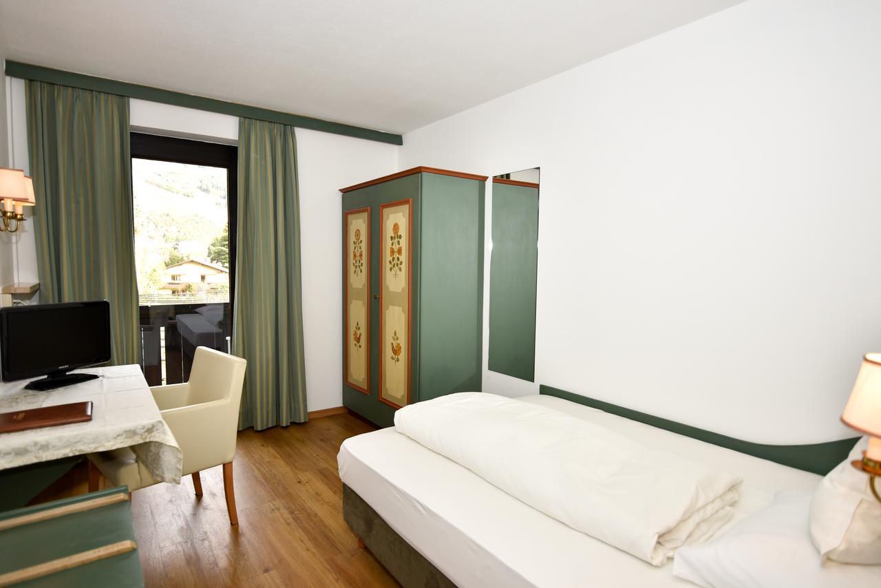 Parkhotel Tirolerhof Lagundo Exterior foto